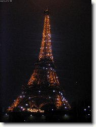 Eiffelova v v noci